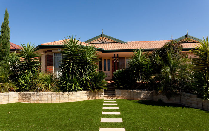 Synthetic-Turf-Installers-Melbourne